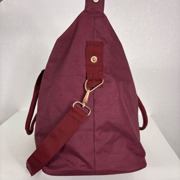 Kevin Murphy Red Large Stylist Duffle Bag with Longer Strap NWOT - Picture 4 of 10